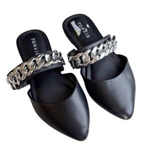 Torrid Black Pointed Toe Mules with Chunky Silver Chain Embellishment Womens 6